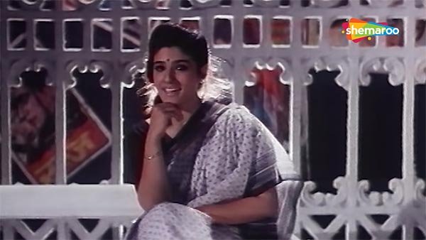 Raveena Tandon patthar ke phool first film