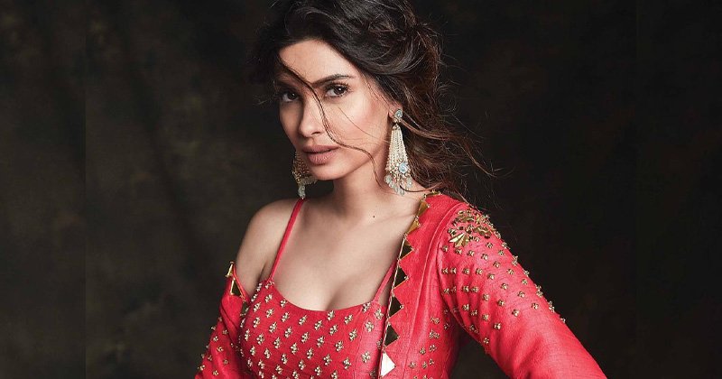 diana penty bridal photoshoot actress from cocktail