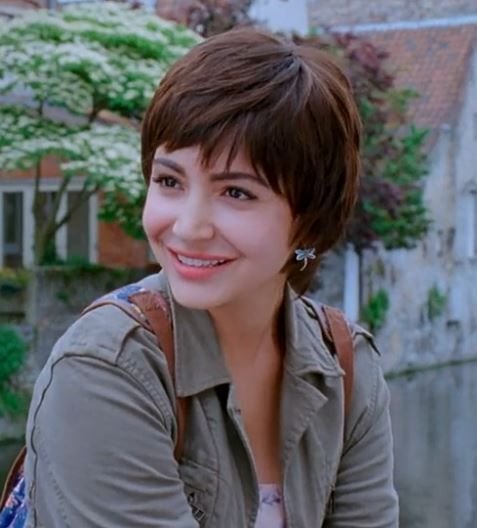 Anushka Sharma short hair bollywood actress Anushka Sharma short hair bollywood actress