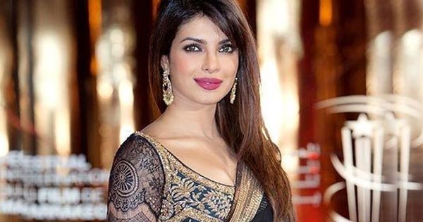 priyanka chopra best photos in black saree sleeveless backless blouse