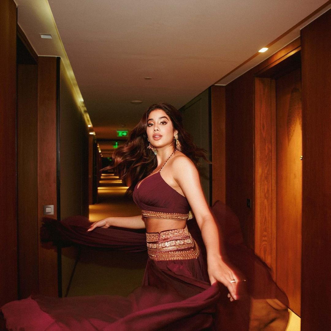 Janhvi Kapoor tiny top long skirt photoshoot