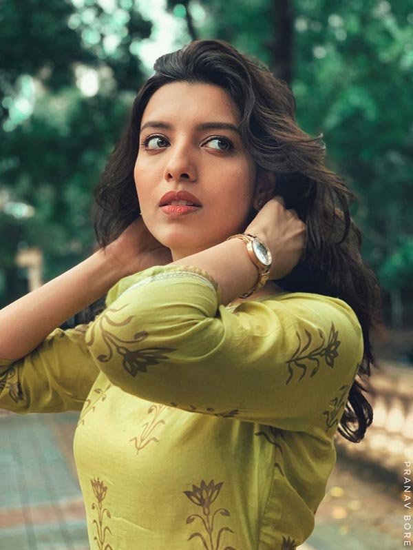 Riya Deepsi actress mombian mahabharat