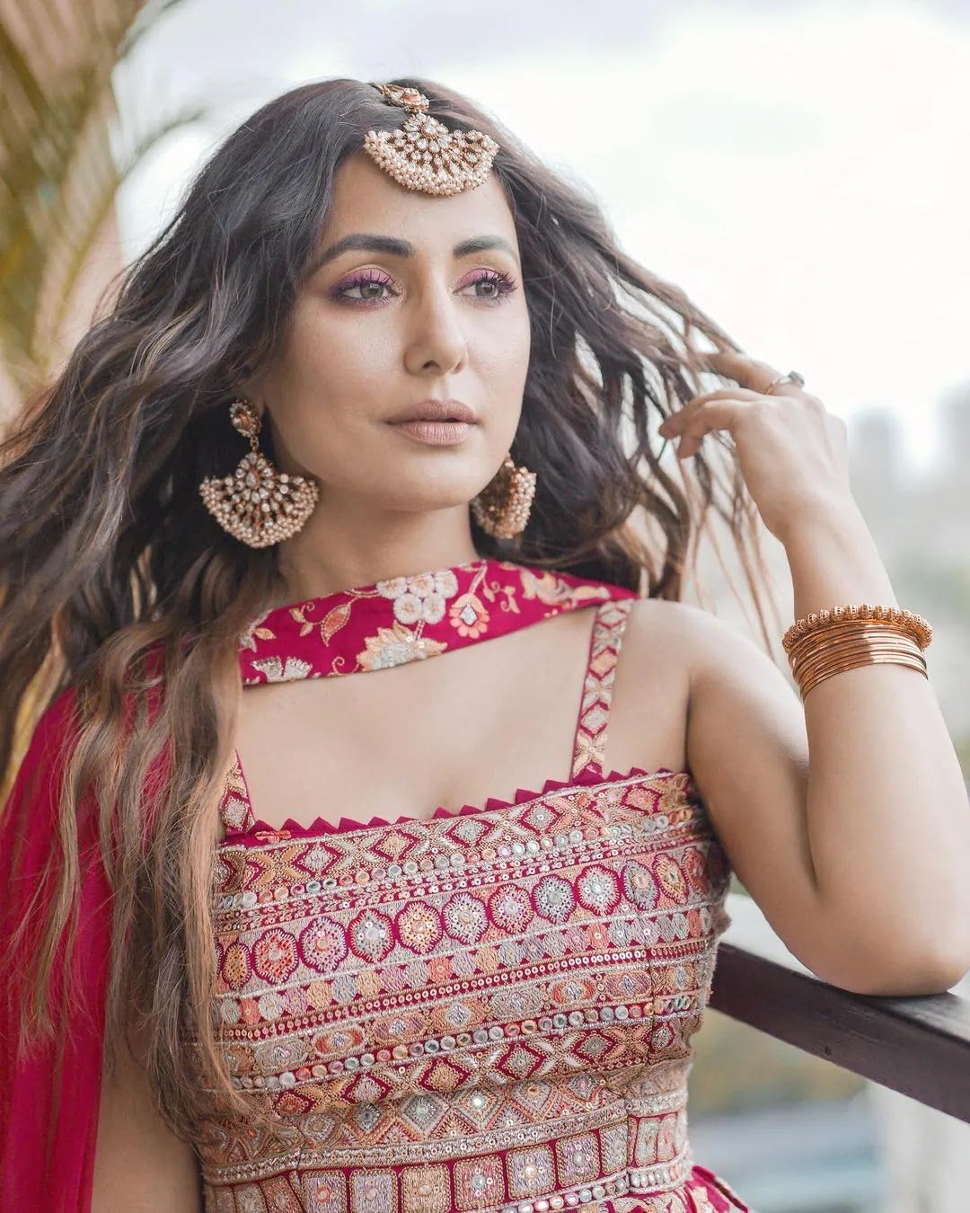 hina khan ullu app popular actress