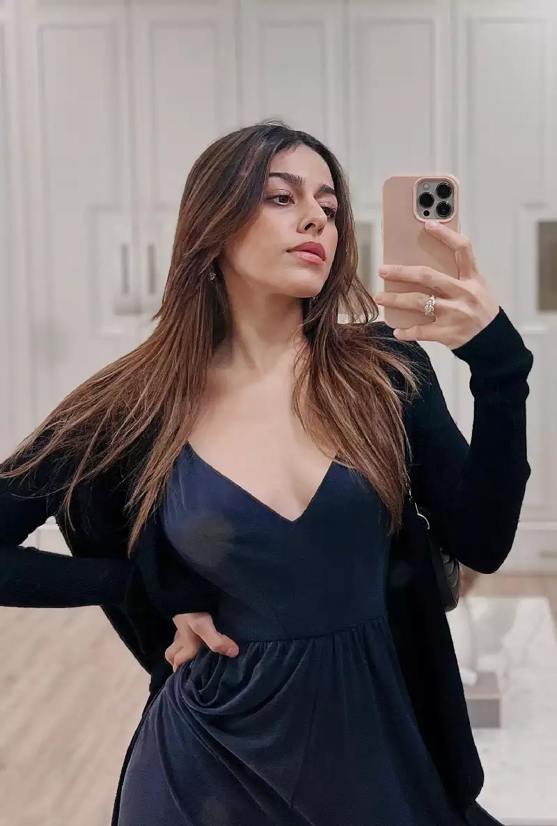 alaya f selfie indian actress 6