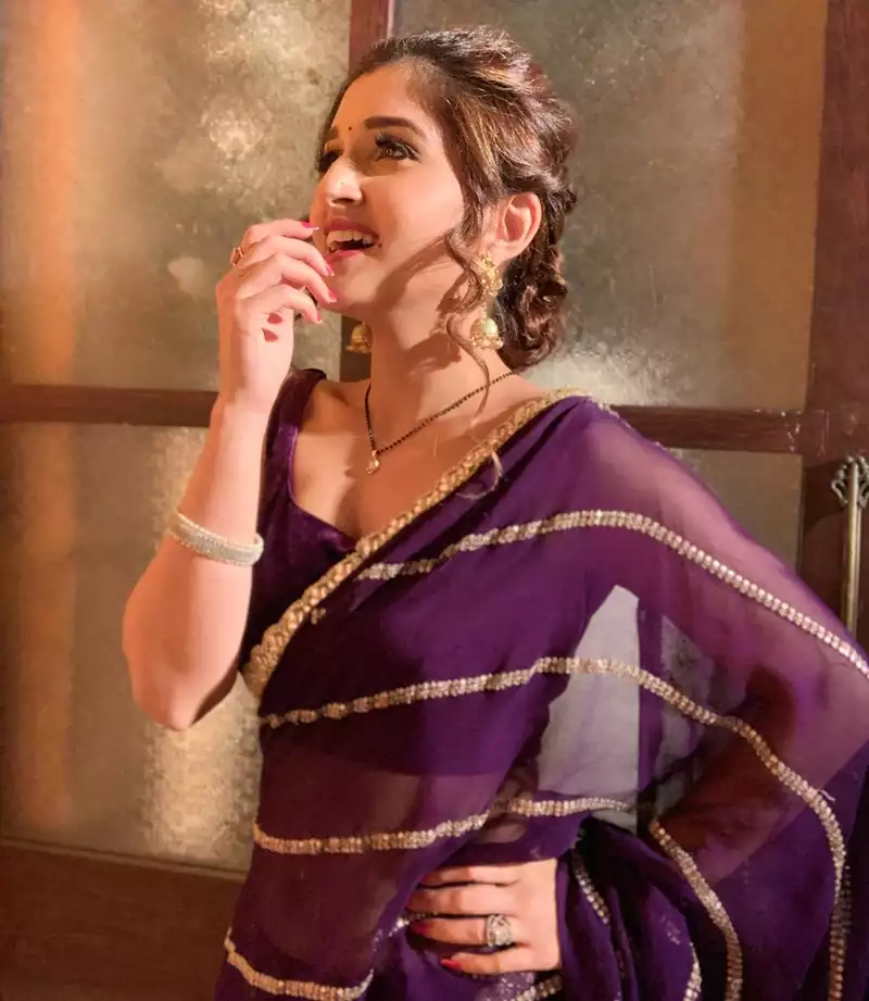 nidhi shah in saree indian tv actress 13