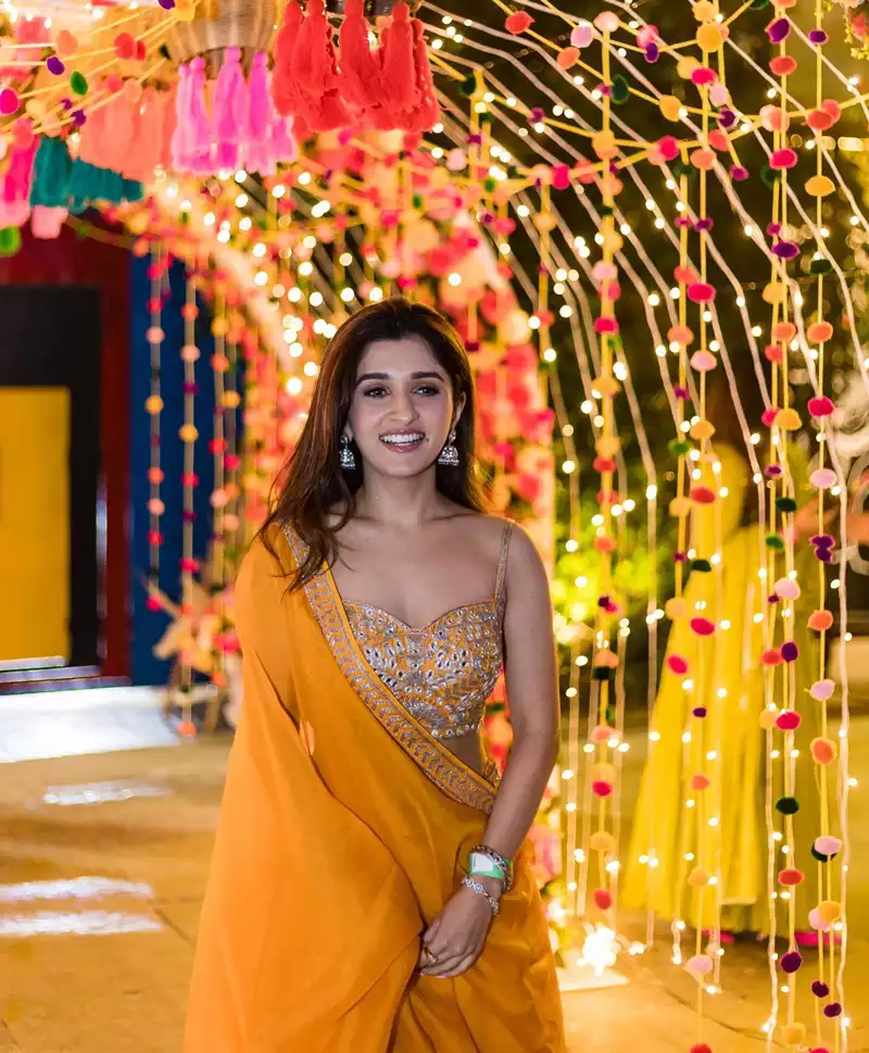 nidhi shah in saree indian tv actress 5