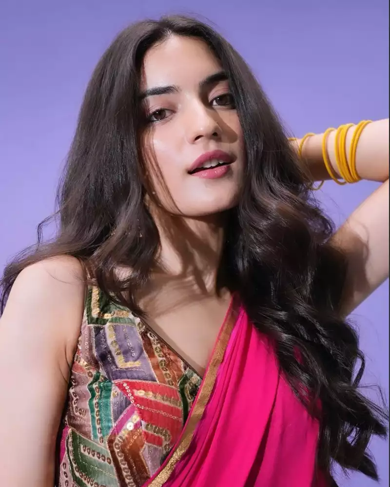 pratibha ranta saree laapataa ladies actress jaya (2)