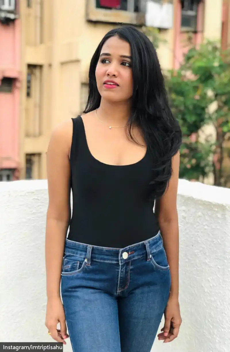 tripti sahu actress jeans top panchayat khushboo 4