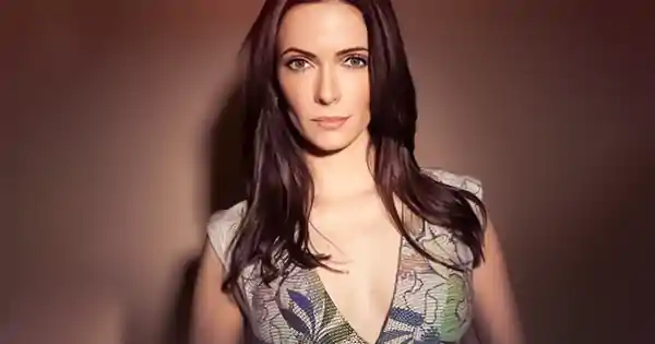Elizabeth Tulloch superman lois actress