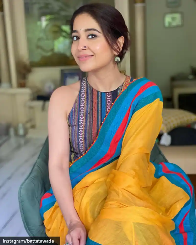 shweta tripathi saree masaan actress 14