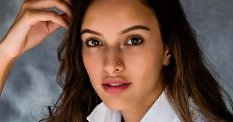 tripti dimri 4k wallpaper 6